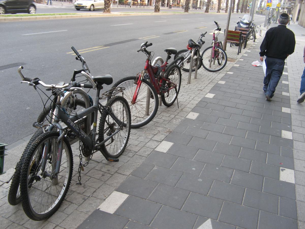 מקומות חנייה לאופניים