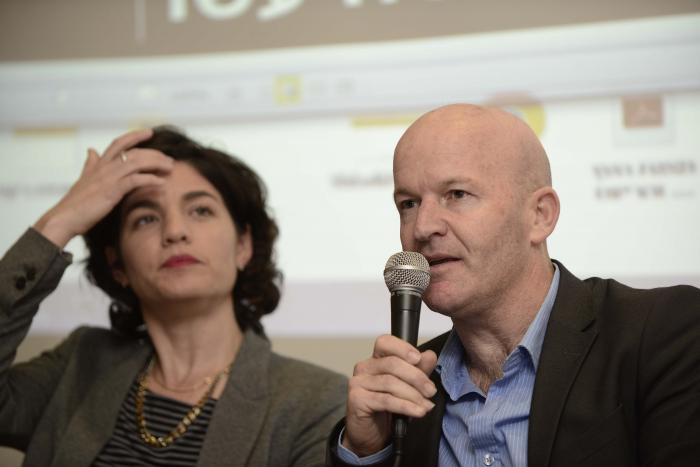 הגדל תמונה